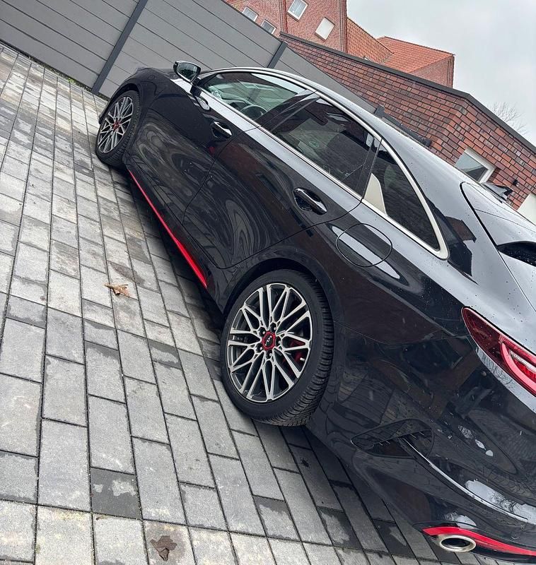 Gebraucht Kia ProCeed GT 204 PS (150 kW) 2023 Schwarz Kombi