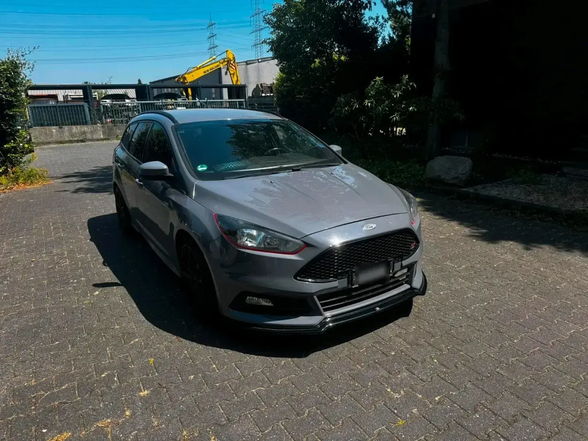 Gebraucht Ford Focus ST 250 PS (183 kW) 2015 Kombi