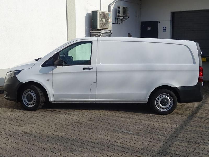 Gebraucht Mercedes Vito 136 PS (100 kW) 2018 Weiß Van