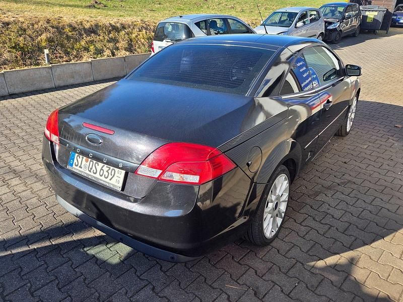 Second-hand Ford Focus Titanium 145 CP (106 kW) 2007 Argintiu Cabrio