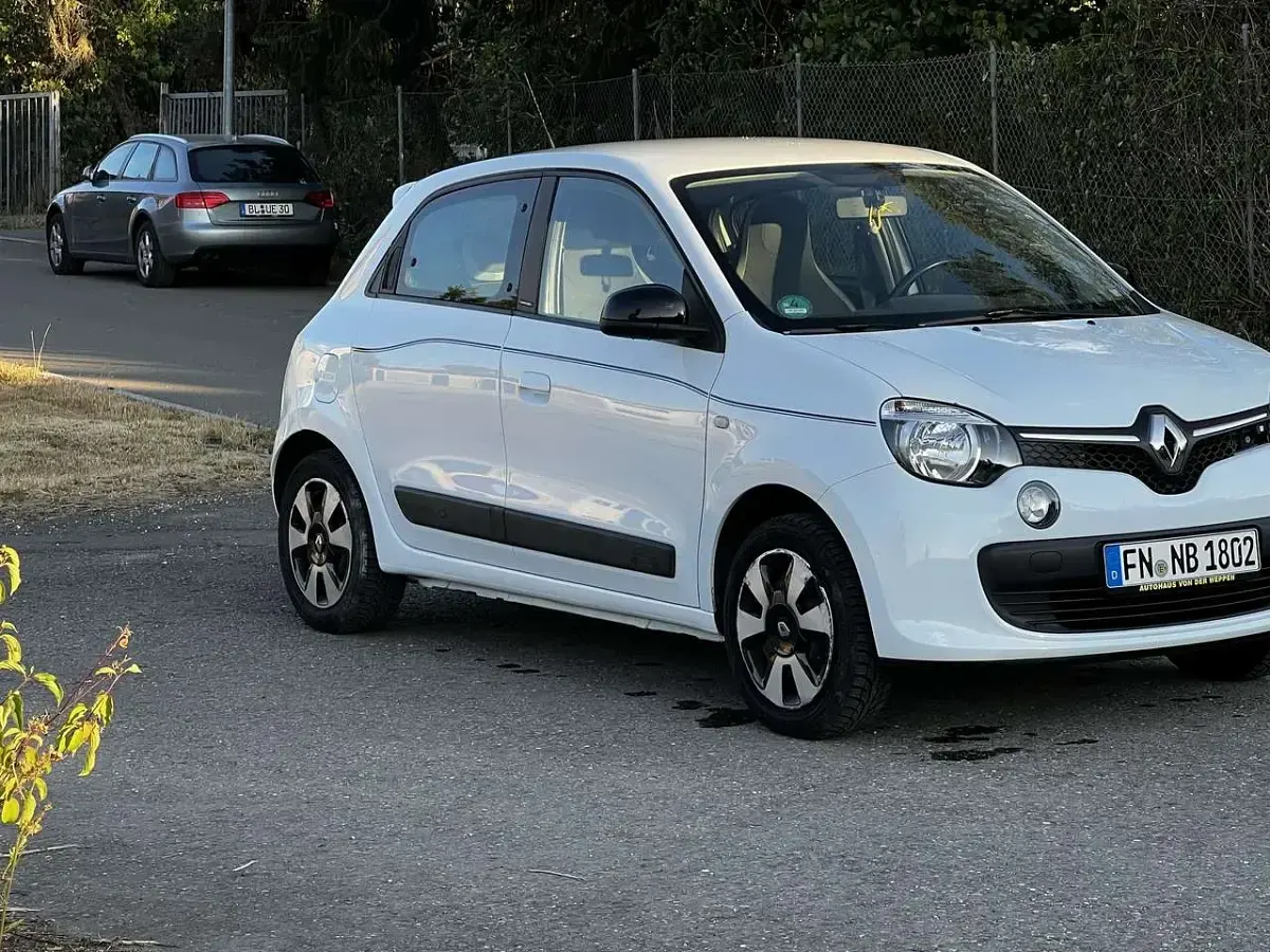 Gebraucht Renault Twingo LIMITED 90 PS (66 kW) 2018 Kleinwagen