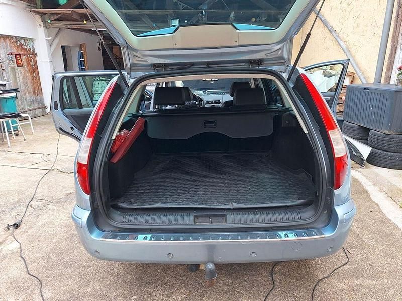 Blau Gebraucht 2005 Ford Mondeo Titanium X Limousine | 1.750 € (Guter Preis) - Bild 1/4