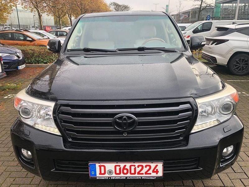 Schwarz Gebraucht 2013 Toyota Land Cruiser Executive SUV | 49.900 € (Guter Preis) - Bild 1/4