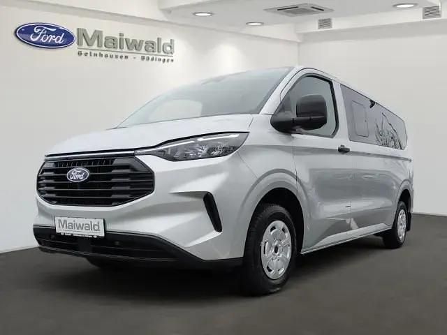 Polarsilber metallic Gebraucht 2025 Ford Transit Custom Trend Kombi | 52.990 € - Bild 1/4