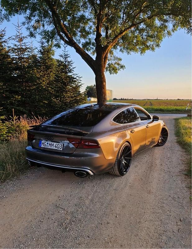 Gebraucht Audi A7 Ambiente 300 PS (220 kW) 2011 Grau Limousine