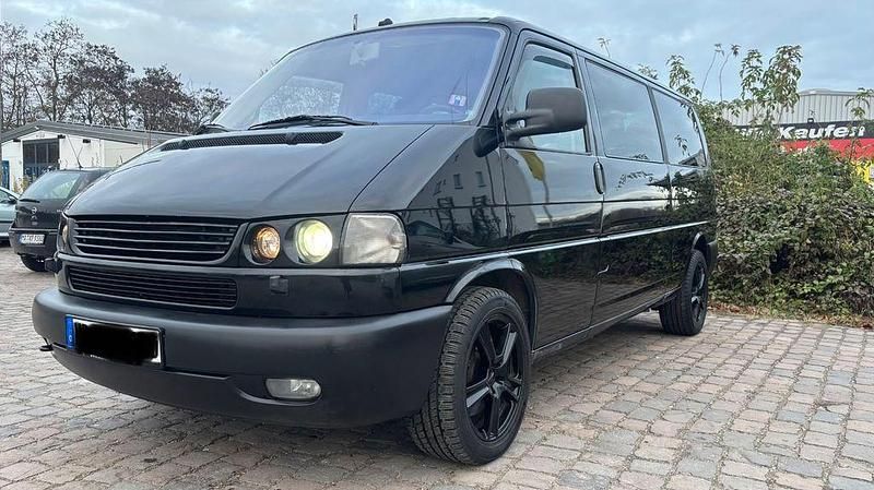 Schwarz Gebraucht 2002 VW Caravelle Van / Kleinbus | 9.900 € (Guter Preis) - Bild 1/4