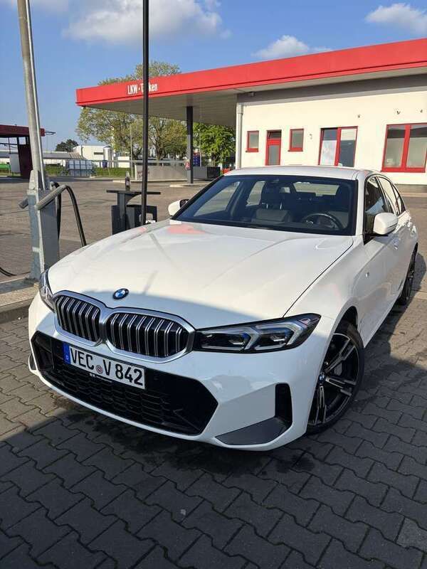 Gebraucht 2023 BMW 330 M Sport Limousine | 38.000 € (Fairer Preis) - Bild 1/4