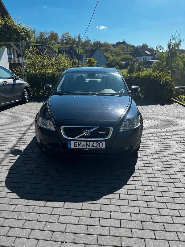 Schwarz Gebraucht 2008 Volvo S40 Limousine | 3.300 € - Bild 1/4