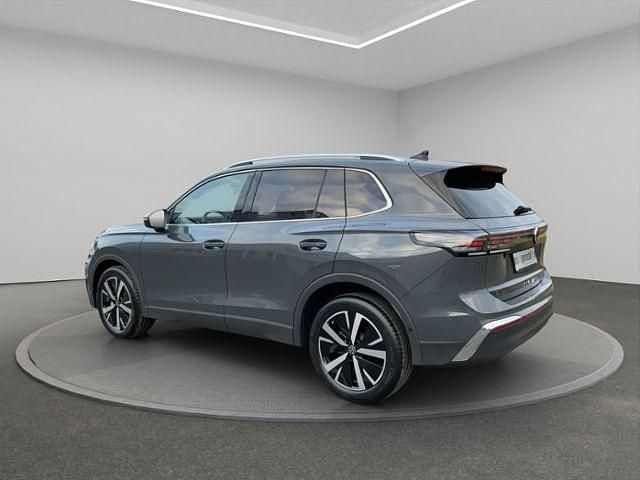 Neu VW Tiguan Elegance 150 PS (110 kW) 2026 Grau SUV
