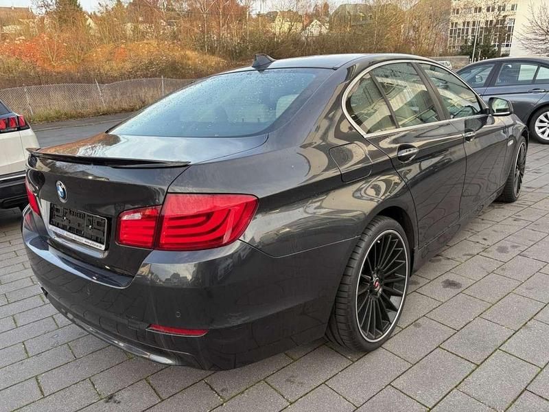 Gebraucht BMW 525 218 PS (160 kW) 2013 Grau Limousine