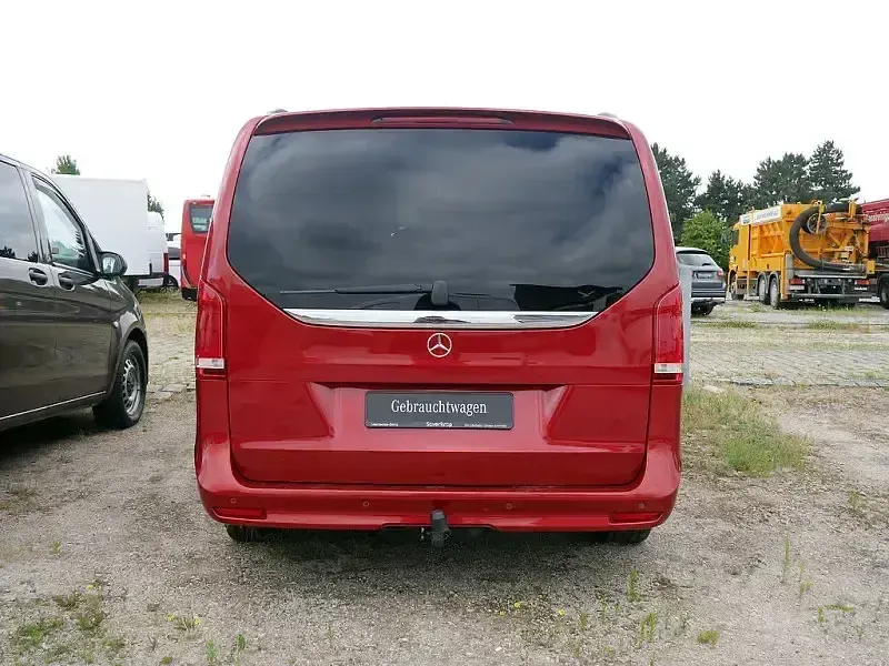 Gebraucht Mercedes V300 Edition 237 PS (174 kW) 2022 Rot Van / Kleinbus
