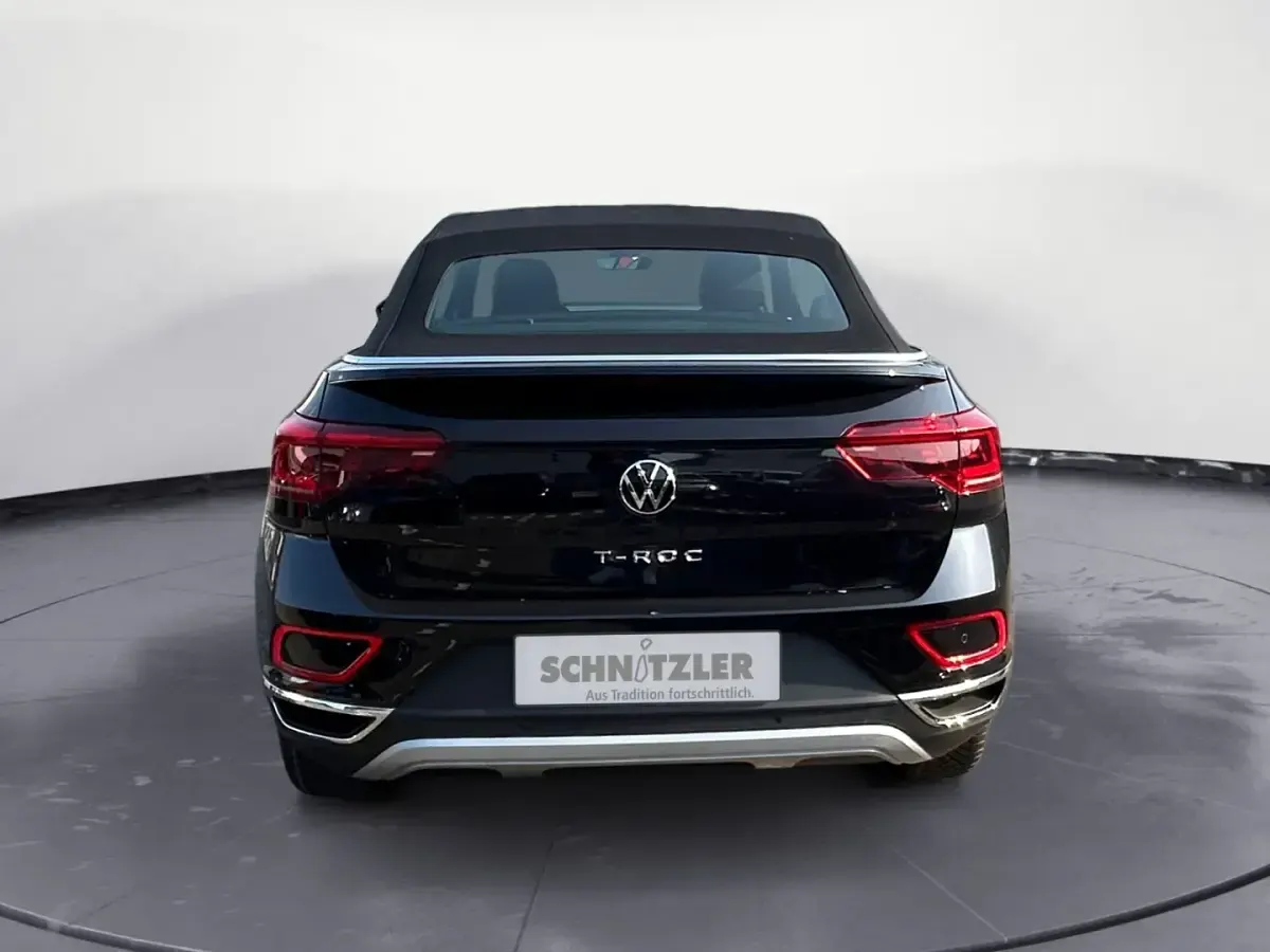 Neu VW T-Roc Style 150 PS (110 kW) 2026 Schwarz SUV
