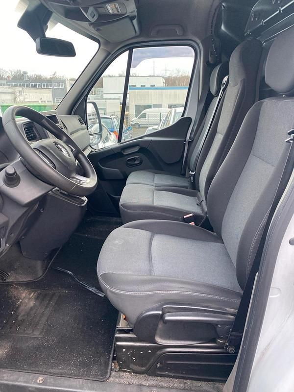 Gebraucht Renault Master 136 PS (100 kW) 2020 Weiß Van / Kleinbus