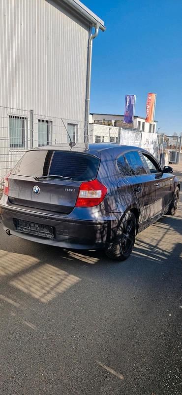Gebraucht BMW 118 2005 Schwarz Kleinwagen