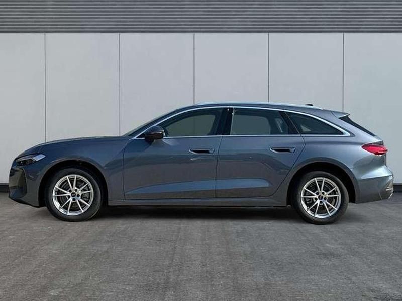 Second-hand Audi A5 Basis 204 CP (150 kW) 2024 Albastru Break