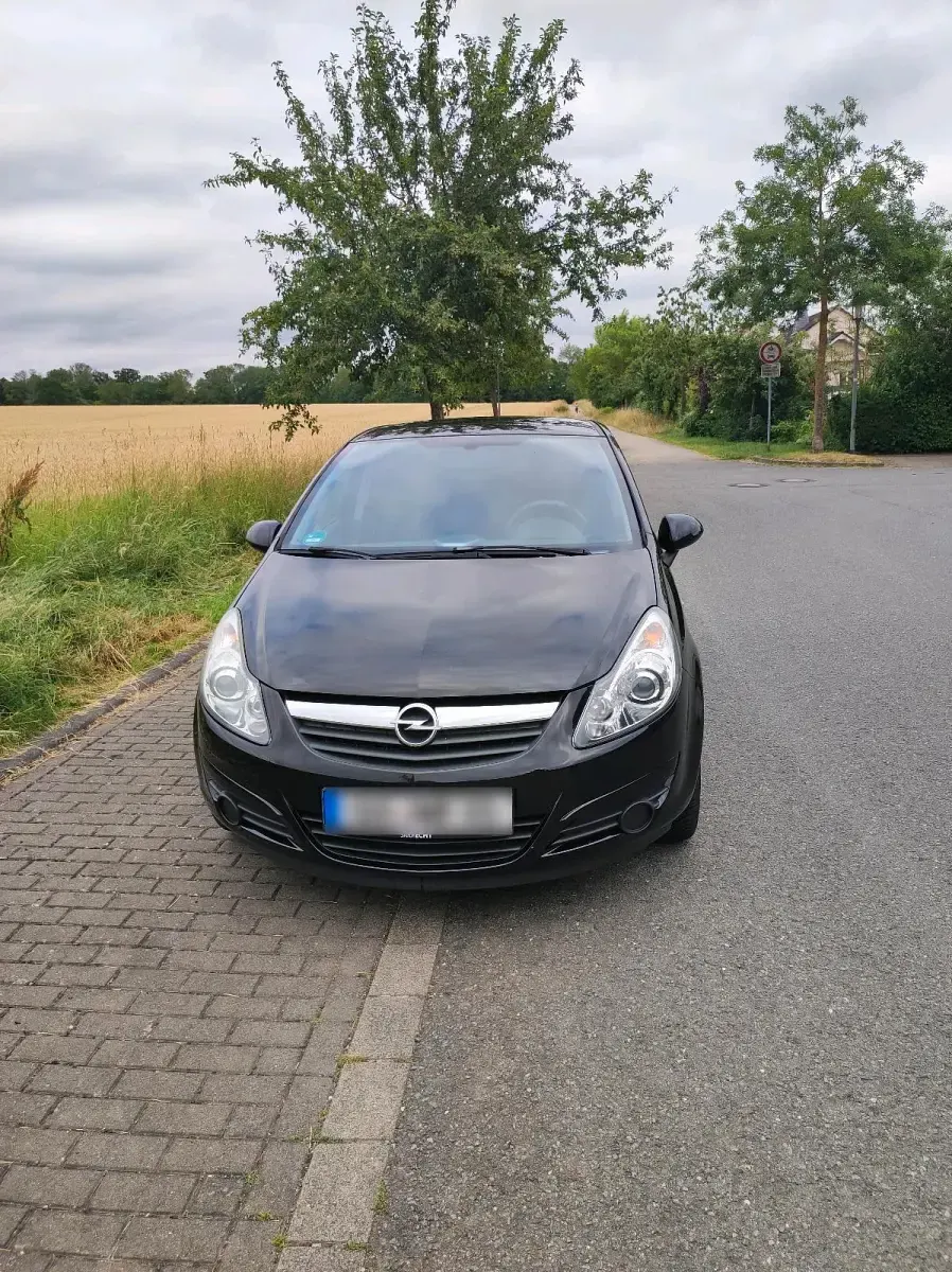 Gebraucht Opel Corsa Innovation 90 PS (66 kW) 2009 Schwarz Kleinwagen