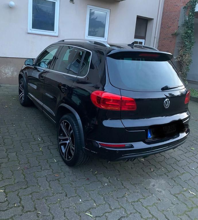 Gebraucht VW Tiguan Sportline 177 PS (130 kW) 2015 Schwarz SUV
