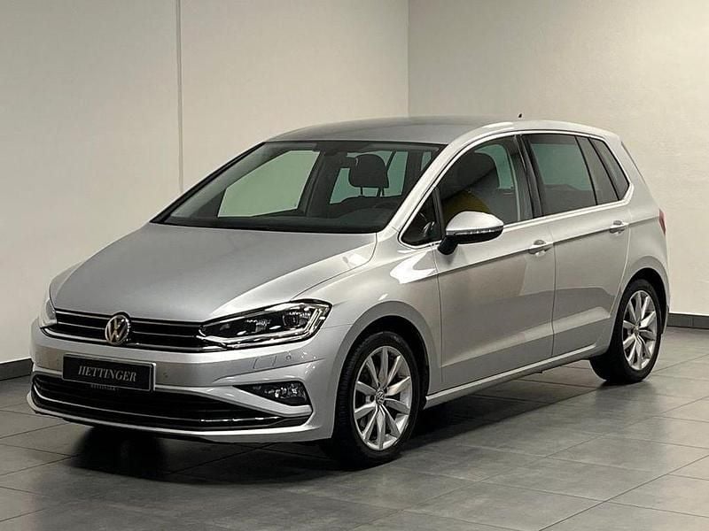 Silber Gebraucht 2019 VW Golf Sportsvan Highline Van / Kleinbus | 8.999 € (Guter Preis) - Bild 1/4