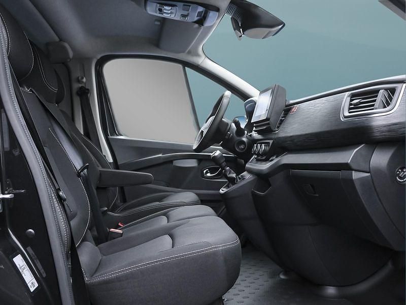 Gebraucht Renault Trafic 150 PS (110 kW) 2025 Schwarz Van / Kleinbus