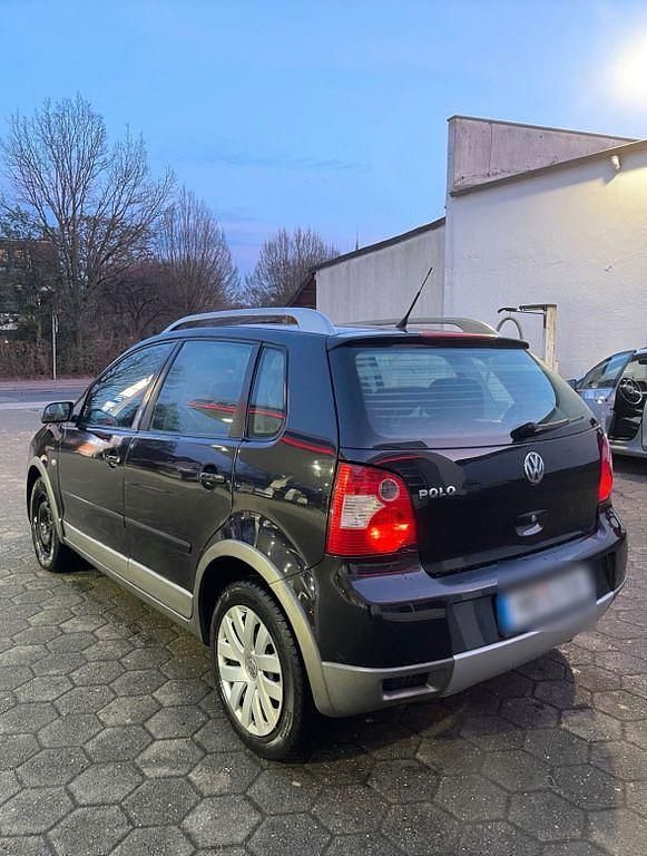 Gebraucht VW Polo Cross 75 PS (55 kW) 2004 Schwarz Kleinwagen
