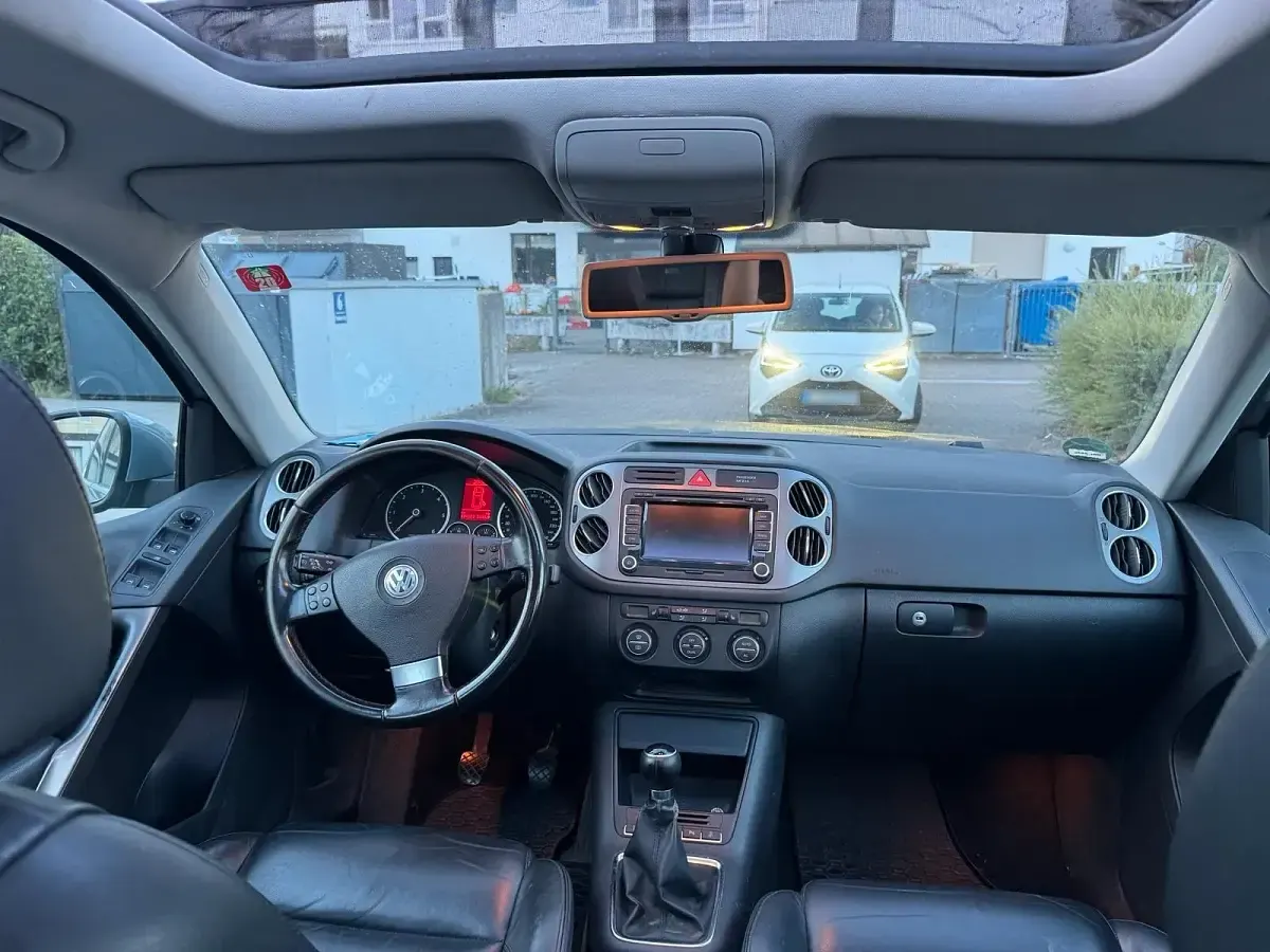 Gebraucht VW Tiguan 170 PS (125 kW) 2009 Grau SUV