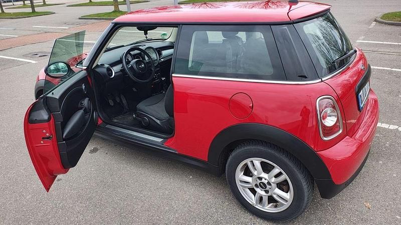 Gebraucht Mini ONE 75 PS (55 kW) 2013 Rot Kleinwagen