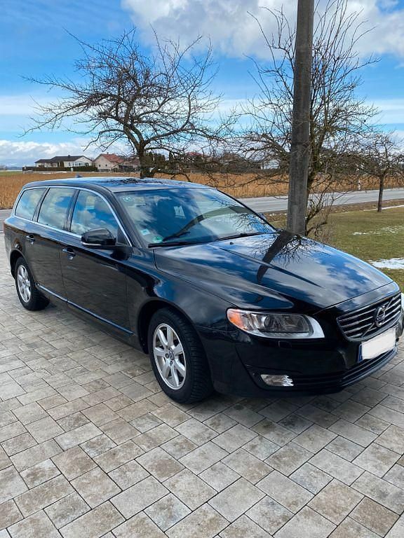 Gebraucht Volvo V70 Kinetic 150 PS (110 kW) 2014 Schwarz Kombi