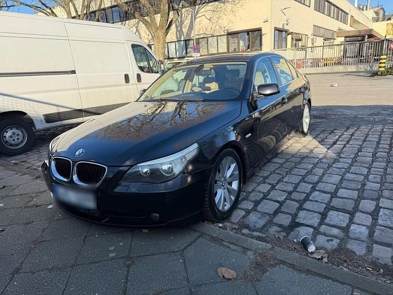 Gebraucht BMW 520 177 PS (130 kW) 2004 Schwarz Limousine