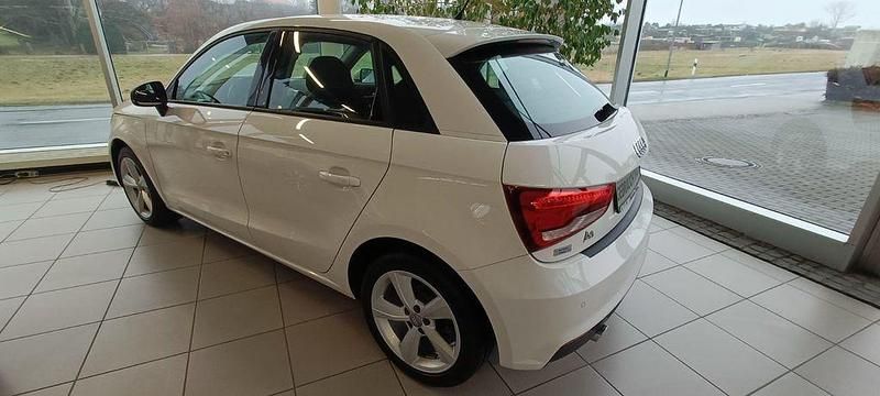Gebraucht Audi A1 Sportback Design 95 PS (69 kW) 2017 Weiß Kleinwagen