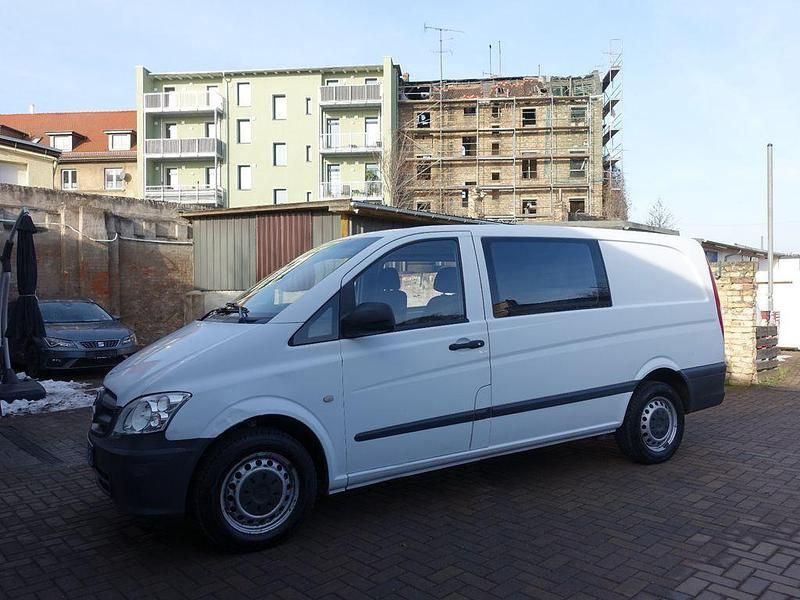 Gebraucht Mercedes Vito 95 PS (69 kW) 2013 Weiß Van