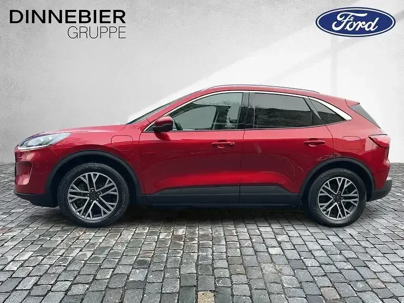 Gebraucht Ford Kuga Titanium 225 PS (165 kW) 2021 Lucid rot metallic SUV