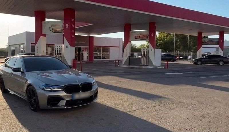 Gebraucht BMW 520 177 PS (130 kW) 2007 Grau Limousine