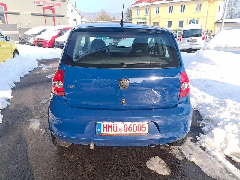 Usata VW Fox 54 CV (39 kW) 2008 Blu Utilitaria