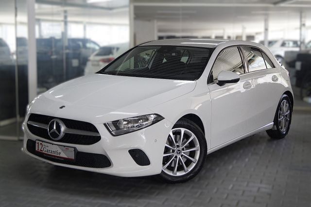 Weiß Gebraucht 2019 Mercedes A220 Limousine | 14.990 € (Guter Preis) - Bild 1/4