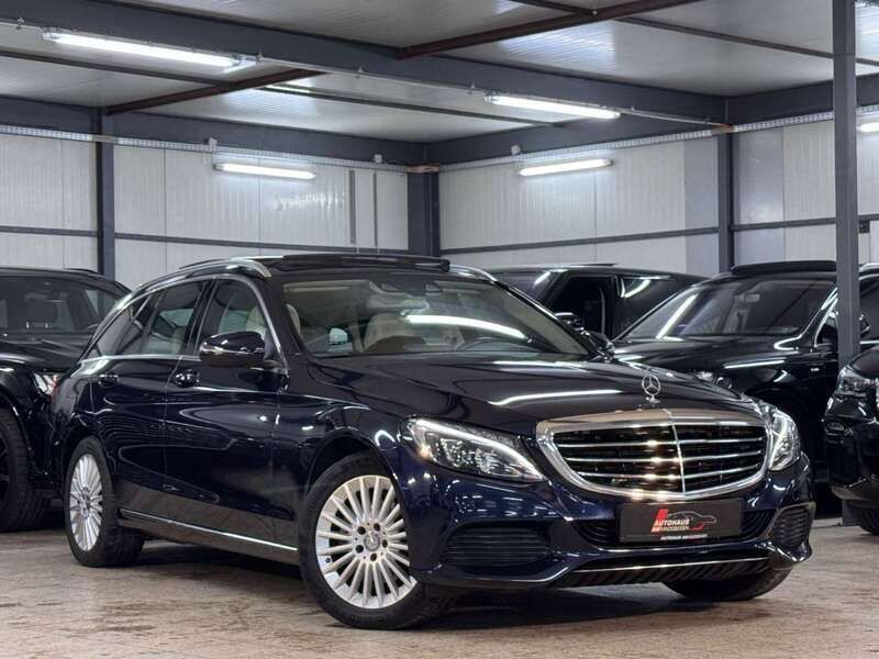 Blau Gebraucht 2015 Mercedes C200 Kombi | 16.890 € (Etwas zu teuer) - Bild 1/4