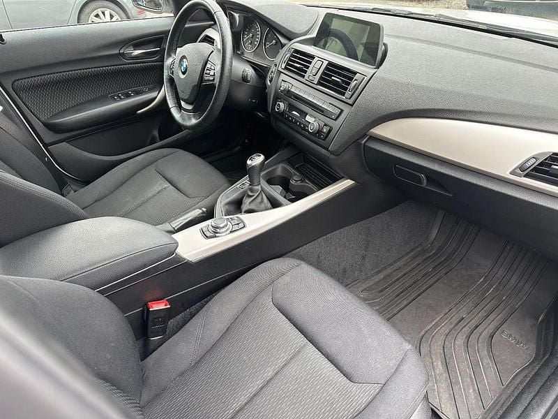 Gebraucht BMW 116 116 PS (85 kW) 2014 Weiß Kleinwagen