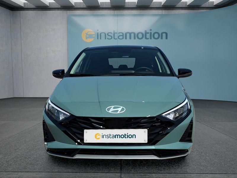 Neu Hyundai i20 Prime 90 PS (66 kW) 2026 Grün Kleinwagen