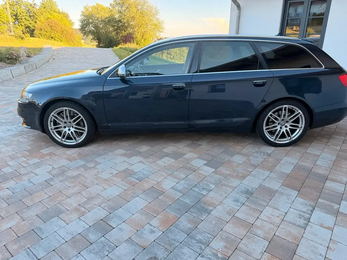 Gebraucht Audi A6 435 PS (319 kW) 2008 Blau Kombi