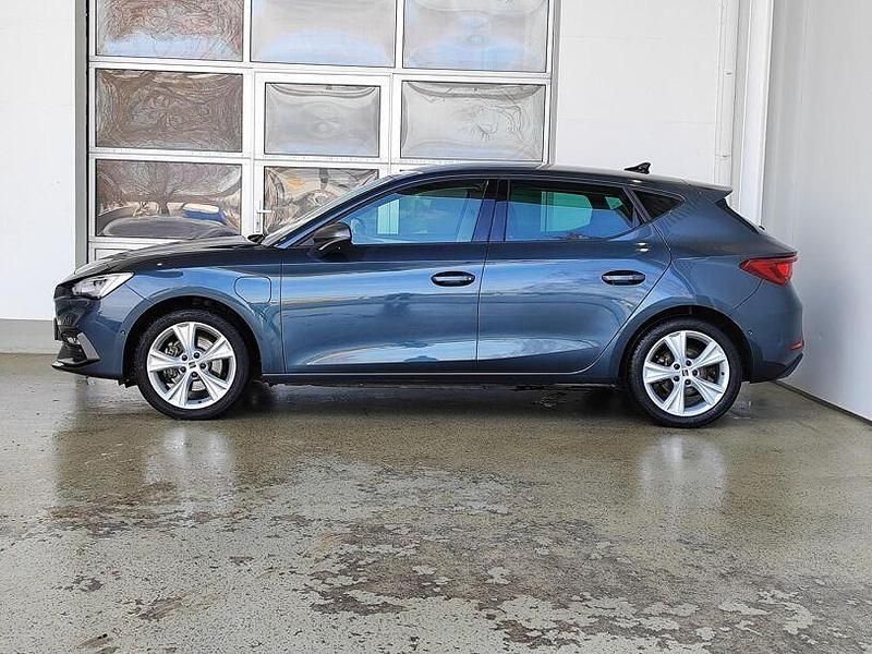 Gebraucht Seat Leon FR 204 PS (150 kW) 2021 Grau Limousine