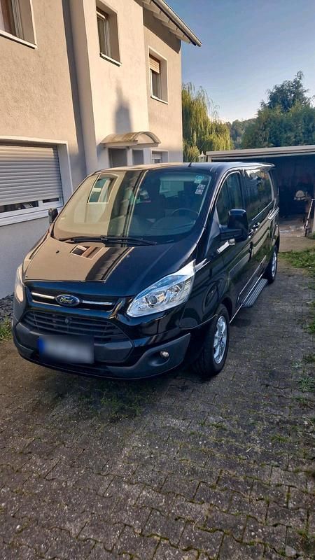 Schwarz Gebraucht 2014 Ford Tourneo Van / Kleinbus | 10.000 € (Superpreis) - Bild 1/4