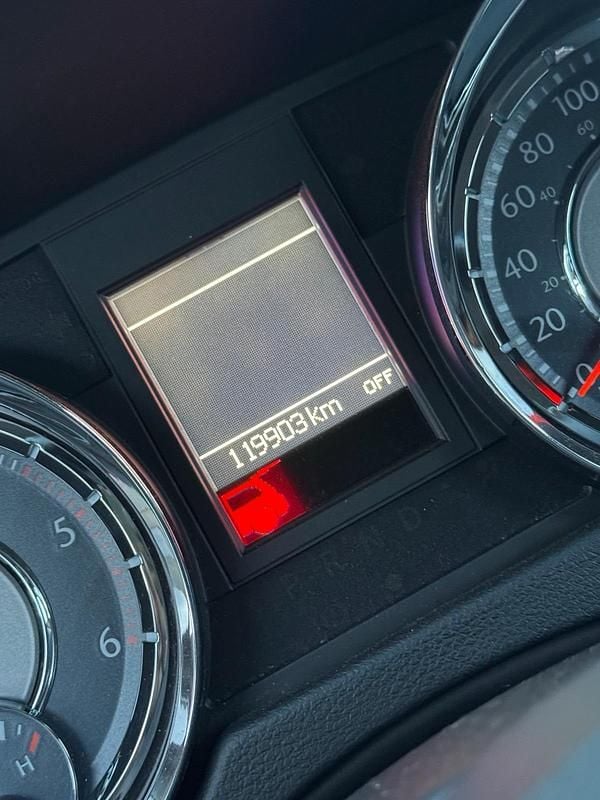 Gebraucht Lancia Voyager 177 PS (130 kW) 2014 Grau Van / Kleinbus