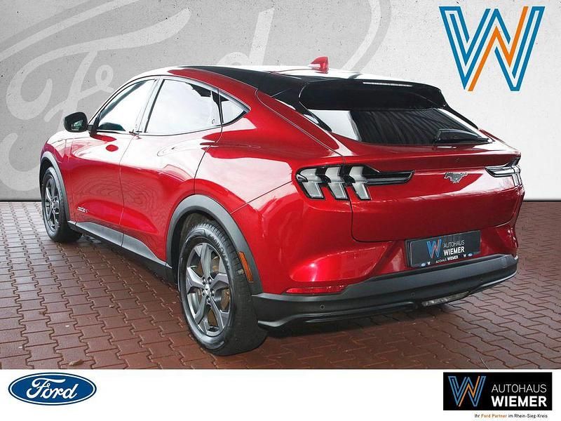 Gebraucht Ford Mustang Mach-E 216 kW (294 PS) 2022 Rot SUV