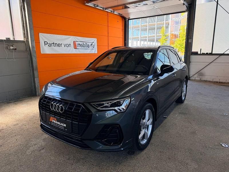 Grau Gebraucht 2019 Audi Q3 S-Line SUV | 26.999 € (Guter Preis) - Bild 1/4