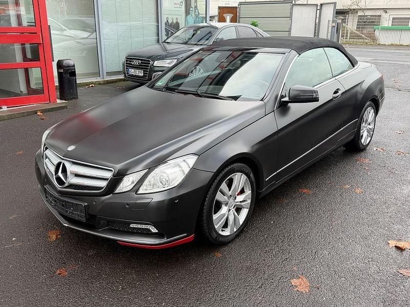 Gebraucht Mercedes E350 292 PS (214 kW) 2011 Silber Cabrio
