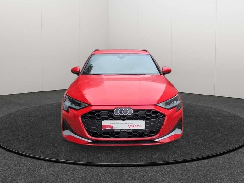 Gebraucht Audi A3 Advanced 116 PS (85 kW) 2024 Progressivrot metallic Limousine