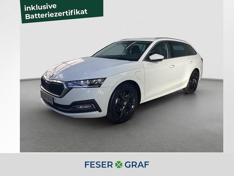 Gebraucht Skoda Octavia Style 204 PS (150 kW) 2022 Moon weiss perleffekt Kombi