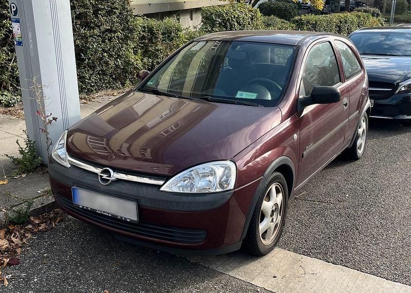 Rot Gebraucht 2003 Opel Corsa Kleinwagen | 650 € (Superpreis) - Bild 1/4