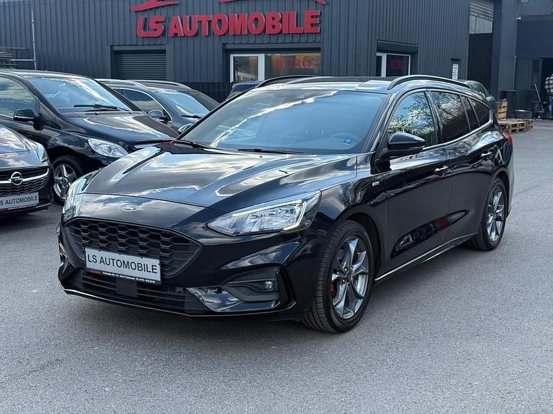 Gebraucht Ford Focus ST-Line X 155 PS (114 kW) 2020 Schwarz Kombi