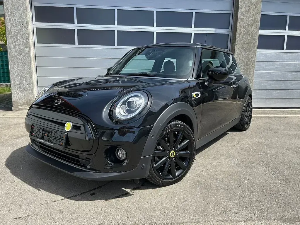 Gebraucht Mini Cooper SE 135 kW (184 PS) 2020 Schwarz Kleinwagen