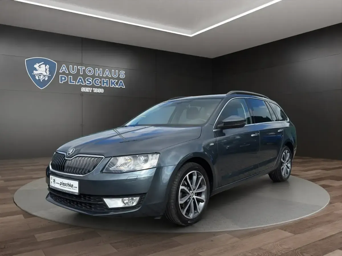 Gebraucht Skoda Octavia 150 PS (110 kW) 2015 Kombi